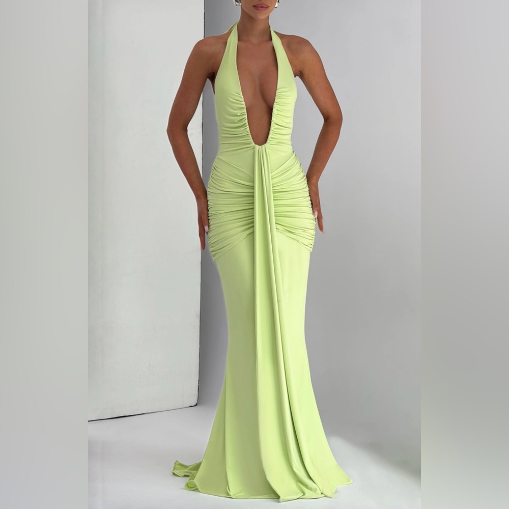 Chic Backless Lime Dress